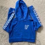 LF Cropped Sweatshirt Photo 0