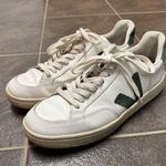 VEJA  Mens V-12 Lace Up Lowtop Sneakers Leather Shoes Cyprus Green EU 43 US 10 Photo 13