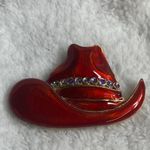 Cowgirl Cowboy Hat Red Enamel Painted Rodeo Rhinestone Pin Brooch Horse Show Photo 1