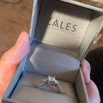 Zales Princess Cut 3 Stone 10K White Gold Engagement Ring Size 10 Photo 2