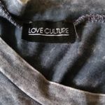 Love Culture  Elephant 'Muscle Tee' EUC Photo 2