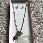 Guess NEW vintage  Women's Silver Tone Heart Key Pendant Necklace & Earrings Set Photo 4