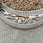Lily Star | gray ribbed top size small Photo 2