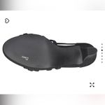 Easy Street | Women's Bee Zip Platform Sandals Photo 2