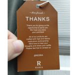 Reoria NWT Women's Size Medium Green Wide V Photo 4