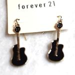 Forever 21 New  Rocker Chic Gold Tone Black Enamel Guitar Hook Dangle Earrings Photo 1