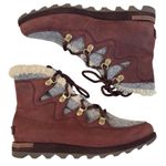 Sorel EUC Leather Sneakchic Alpine Booties Cattail Size 7 Photo 0