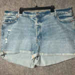 Old Navy  Woman Plus Size 26 high rise O.G. Straight Blue denim shorts‎ Photo 0