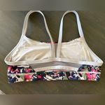 Lululemon Rise and Run Bra Size 10 Photo 2