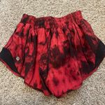 Lululemon hotty hot shorts 2.5” Photo 1