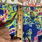 Lilly Pulitzer  size 0 shorts scallop hem size zip blue tropical print pockets Photo 9