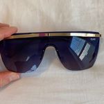 Quay Australia Sunglasses Photo 0