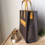 Michael Kors Purse Photo 4