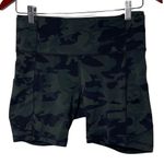 Lululemon  Fast and Free HR Shorts in  Incognito Camo Multi Gator Green sz 8 Photo 0