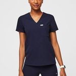 FIGS  Catarina One-Pocket Scrub Top size XS Photo 0