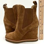 Veronica Beard AARI-2 Water-Repellent Wedge Chelsea Boots Suede hazelwood Size 9 Photo 6