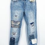 Urban Outfitters BDG Patchwork Distressed Destroyed Low Rise Boyfriend Jeans 26 Photo 2