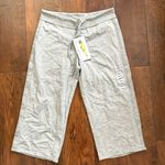 COLORADO CLOTHING grey cropped drawstring sweatpants, size M, NWT Size M Photo 1