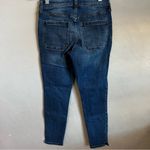 Old Navy Rockstar Super Skinny Square Pocket Denim Jeans Photo 4