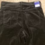 Well Worn NWT  Ladies High-Rise Velvet Tapered Pants Photo 3