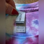 Gildan Handmade Heart Tiedye T-shirt size LG Photo 2