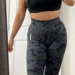 Gymshark Adapt Camo Leggings - Black Photo 0