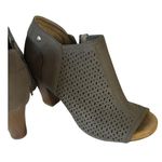 Giani Bernini  Angye Memory Foam Peep toe booties Gray - Size 7 Photo 0