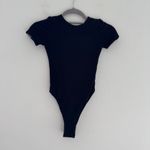 RE ONA Crewneck T Photo 4