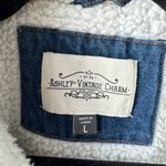 Ashley-Vintage Charm Sherpa Lined Denim Jacket Cropped Photo 2