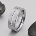 8MM Titanium wedding band Unisex Size 13 Silver Photo 1