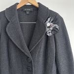 St. John Blazer Womens 4 Gray Textured Knit Jacket Flower Brooch Career USA Photo 1