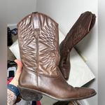 Womens sz 8M Matisse Chocolate Leather Point Toe Cowboy Western Pull Up Boots Brown Photo 4