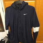 Nike Women’s Hooded Jacket Photo 1