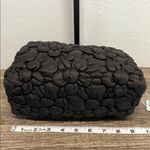 Urban Expressions | Black Daisy Puffer Cosmetic Bag 💄 Photo 4