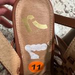 NWOT Report Womens Sandals Block Heel Strappy Faux Leather Buckle Brown Size 11 Photo 4