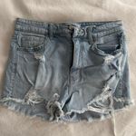 Eunina Jean shorts Photo 0