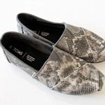 Toms Reptile Snake Print Classic Flats Women’s Size 9 Gray One for One Neutrals Photo 12