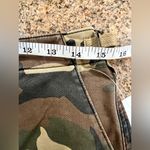 Good American Uniform Cargo Pants Size 4/27 NWT, Runs big Photo 4