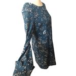 Banana Republic Blue and Antique Pewter Floral Blue Pearl Snap Ruffle Cuffs Size Photo 4