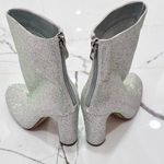 NWOT AZALEA WANG HONEY BUNCH SILVER RHINESTONE BOOTIES SIZE 7 Photo 2