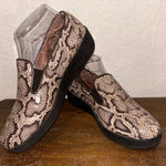 FitFlop  Superskate Snakeskin Print Slip On Loafer Shoes Size 6.5  Photo 0