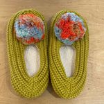 MARBLE POM KNIT SLIPPERS Soft Botton Stretch Size Medium Large New‎ Green Photo 3