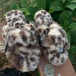 secret treasures NWT  Leapard Slippers Photo 7