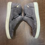 Ecco Soft 7 Low Bootie Women's Size 8 (EU 38) Nubuck Leather Gray Casual Zip Photo 2