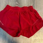 Lululemon Hotty Hot Short 2.5” Photo 0