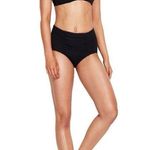 H&M ✨ Twisted Halter Bikini Top✨ Photo 1