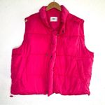 BDG Urban Outfitters  The Pia Hot Pink Puffer Vest Photo 4