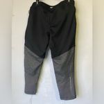 Avia  Black and Gray Workout Leggings Photo 2