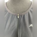 Zooz black, athletic sleeveless shirt size extra large‎ Black Photo 1