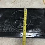 Tory Burch  Reva Clutch Black Patent Leather Photo 9